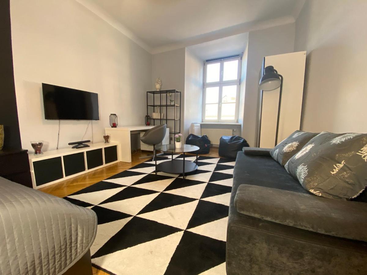 P&J Apartamenty Grodzka Krakau Buitenkant foto