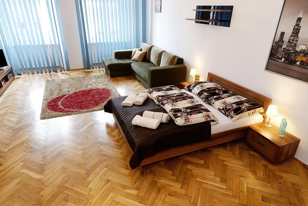 P&J Apartamenty Grodzka Krakau Buitenkant foto