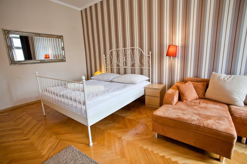 P&J Apartamenty Grodzka Krakau Buitenkant foto