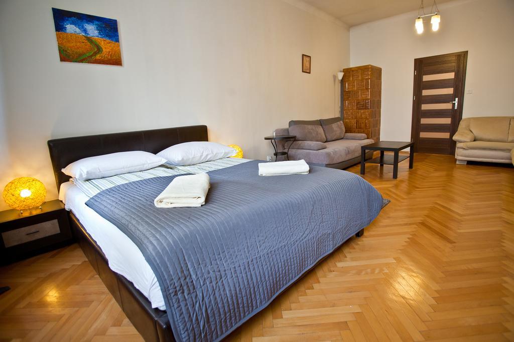 P&J Apartamenty Grodzka Krakau Buitenkant foto