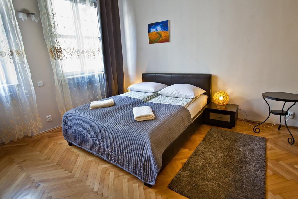 P&J Apartamenty Grodzka Krakau Buitenkant foto